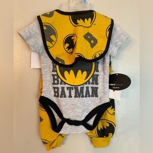 NWT Batman Infant Matching Set 0/3 Months
